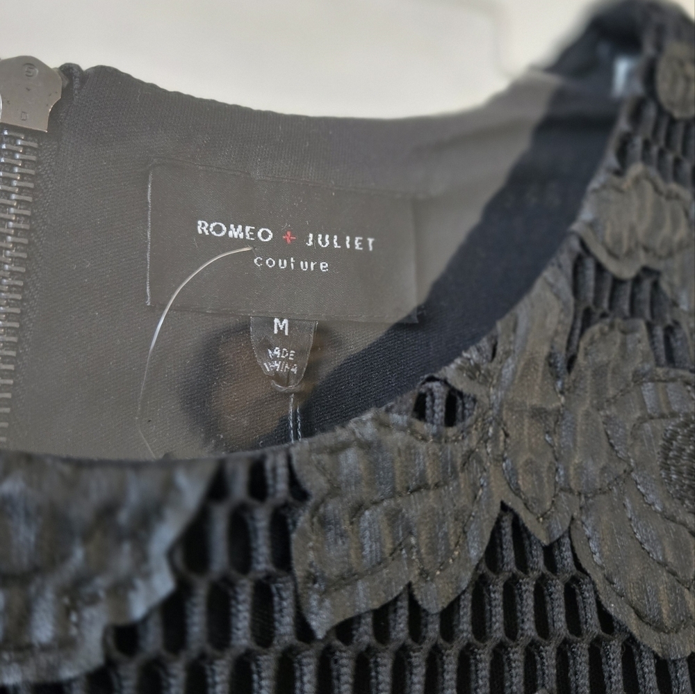 Romeo Juliet Couture Sleeveless Floral Mesh Fit & Flare Mini Dress Black - Picture 2 of 5